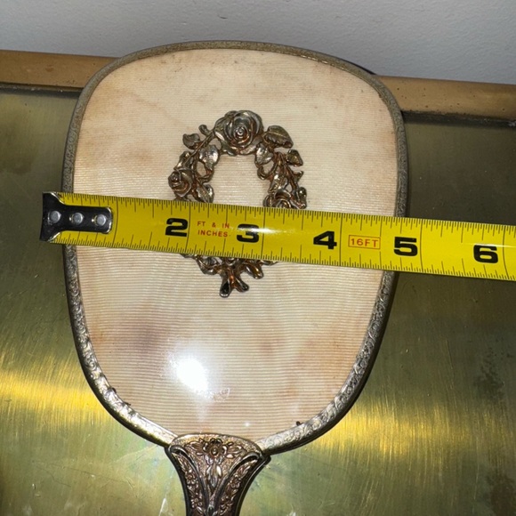 Filigree Hand Mirror Floral Design - Picture 5 of 7